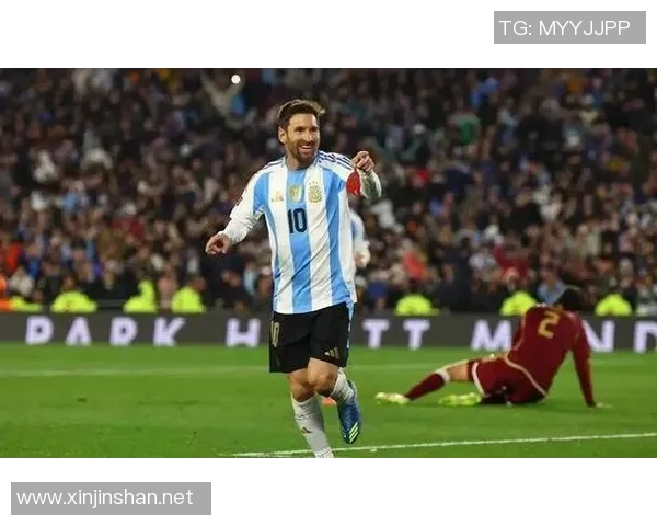 足球明星仰天呐喊背后的故事与情感揭秘