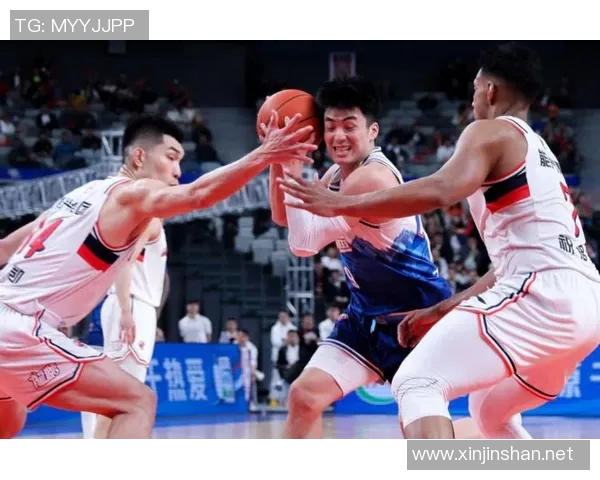 八一男篮与乔治城的激烈对决展现篮球魅力与团队精神的完美结合