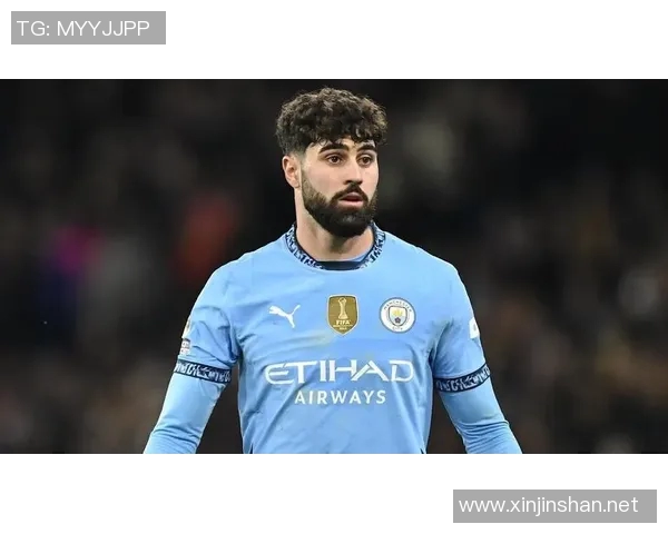 格瓦迪奥尔引领新潮流成为足坛新星的崛起之路与未来展望